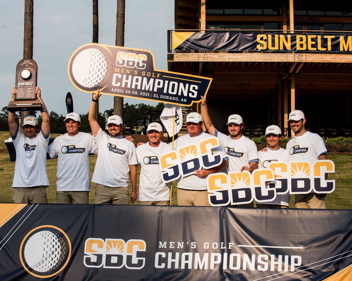 Men's Golf winning the Sun Belt Championship in 2021